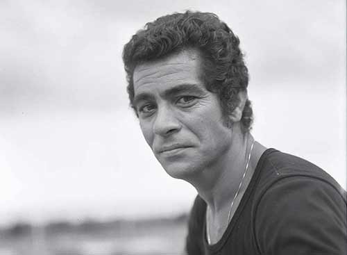 بهروز وثوقی